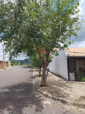 Imagem Vendo ou troco Casa de esquina no Jardim Botânico em São Pedro