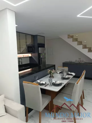 Imagem Cobertura de Cinema! Mobiliada, Decorada e com Churrasqueira Privativa!