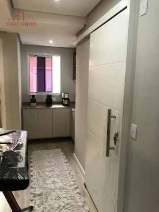 Imagem Excelente sobrado de Condomínio