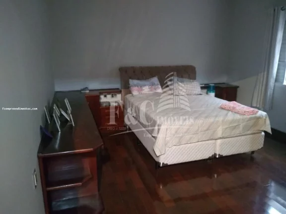 Imagem Casa para Venda em Limeira, Jardim Bela Vista, 3 dormitórios, 1 suíte, 1 banheiro, 3 vagas