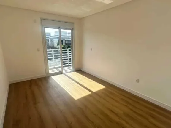 Imagem Casa com 3 dormitórios sendo 1 suíte e 2 vagas de garagem - Campeche, Florianópolis/SC