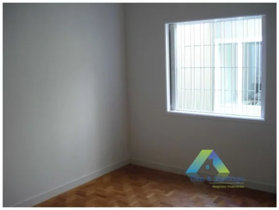 Imagem Rudge Ramos Linda casa 300 metros, 3 dormitórios, Edícula, 4 vagas com excelente localização e valor !!!