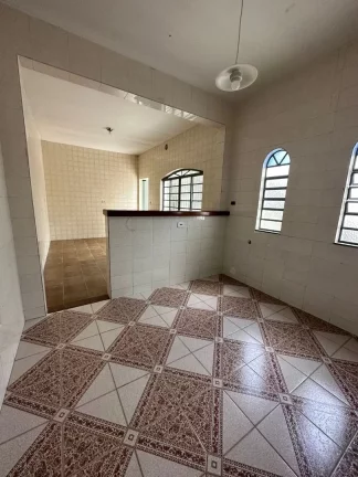 Imagem Sobrado com 3 dormitórios para alugar, 287 m² por R$ 3.369,17/mês - Centro - Jacareí/SP