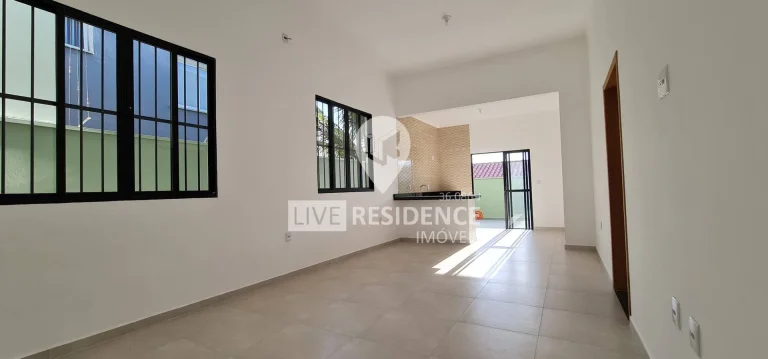 Imagem Oportunidade em Itatiba, SP: Terreno de 250m² e Construção de 140m²
