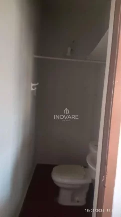Imagem Casa com 3 dormitórios para alugar, 119 m² por R$ 2.200,00/mês - Vila de Furnas - Itumbiara/GO