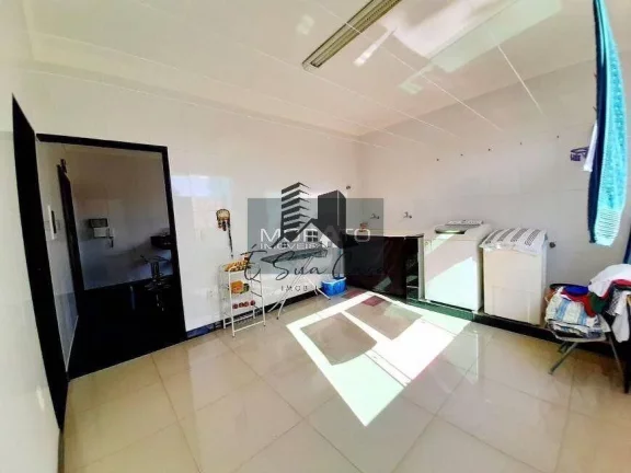 Imagem Casa 4 Quartos no Bairro Trevo