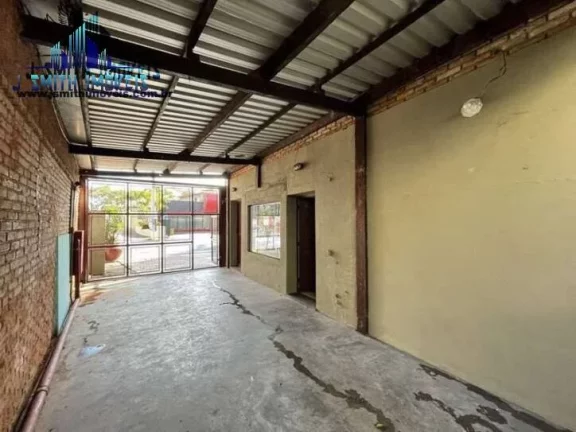Imagem Loja muito ampla, com 3 pavimentos e vários cômodos e acessos independentes!
Com 320,00 m², andar...