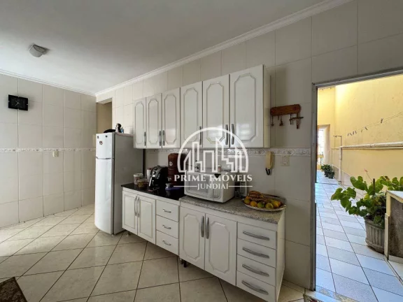 Imagem Casa Ampla com 3 Dormitórios à Venda no Cidade Jardim II - Jundiaí-SP