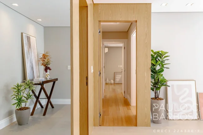 Imagem Vila Nova Conceição - 2 Dormitórios (1 Suíte) - 1 vaga - 130m² - Reformado
