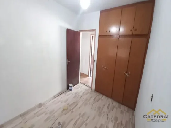 Imagem Casa em avenida movimentada com 3 casas independentes e 1 salão comercial com 324 M² POR R$ 1.300.000,00 - VILA PROGRESSO - JUNDIAÍ/SP