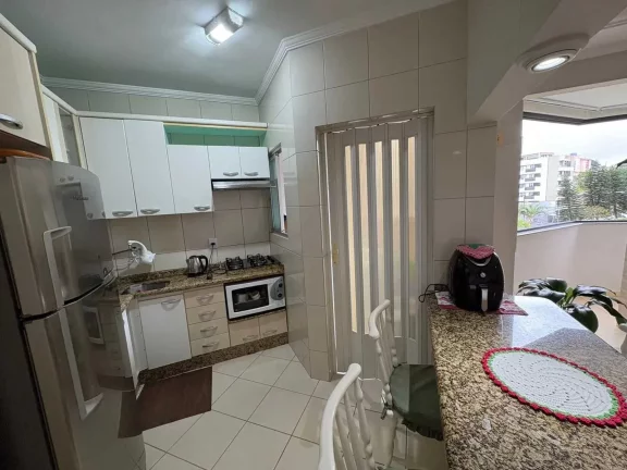 Imagem Apartamento com 3 dormitórios e 1 vaga de garagem em Joinville/SC