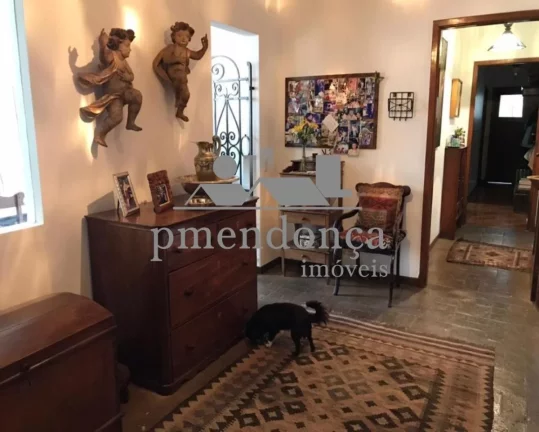 Imagem Apartamento em prédio charmoso de 5 andares em Higienópolis, bem perto da FAAP e da Praça Vilaboi