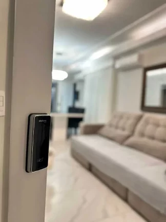 Imagem Casa com 3 dormitórios sendo 1 suíte e 2 vagas de garagem em Itapema/SC
