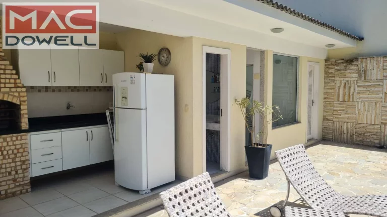 Imagem Casa Duplex de 300 m² com 3 suítes a venda - Camboinhas - Niterói/RJ