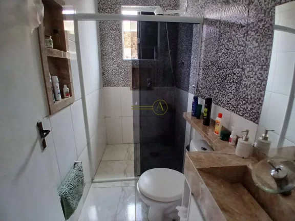 Imagem Casa geminada com área de churrasqueira, ótimo espaço e boa localização