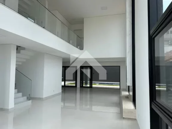 Imagem Casa de Condomínio em Alphaville - Santana de Parnaíba