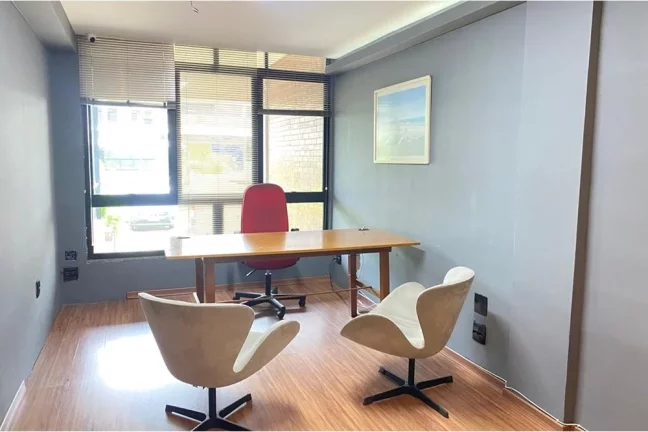 Imagem Predio comercial 4 andares, 1129m² a venda com de ESTUDIOS DE GRAVAÇÃO prontos, na Barra Olímpica