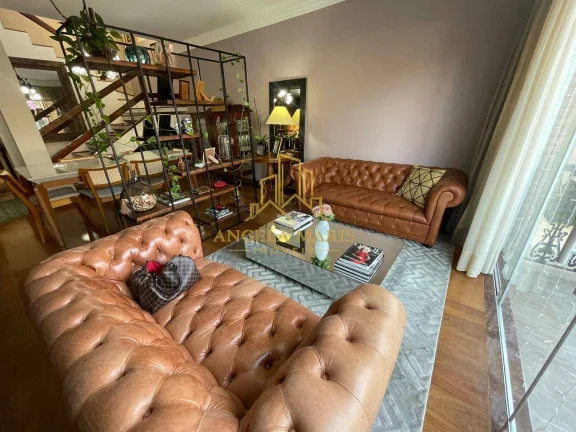 Imagem Casa Sobrado 3 quartos (1 suíte), 4 vagas, Jardim das Colinas - Sjc.