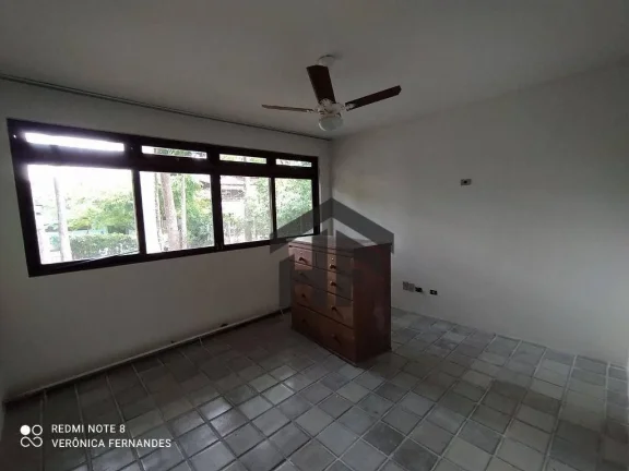 Imagem Casa de 230m² para alugar, com 3 quartos (1 suíte), localizada em Aldeia, Camaragibe - Pernambuco.