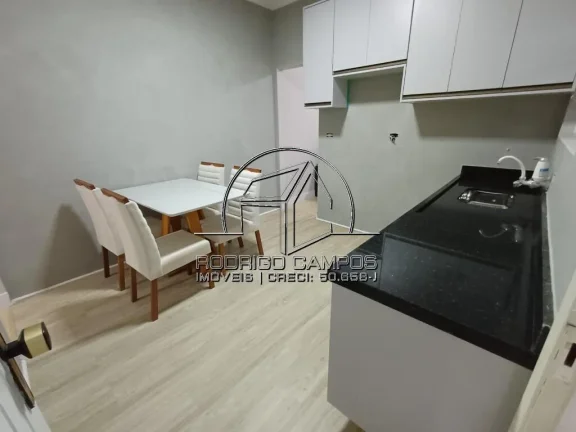 Imagem Casa Geminada à Venda na Vila Caicara - 2 Quartos, Piscina e Churrasqueira