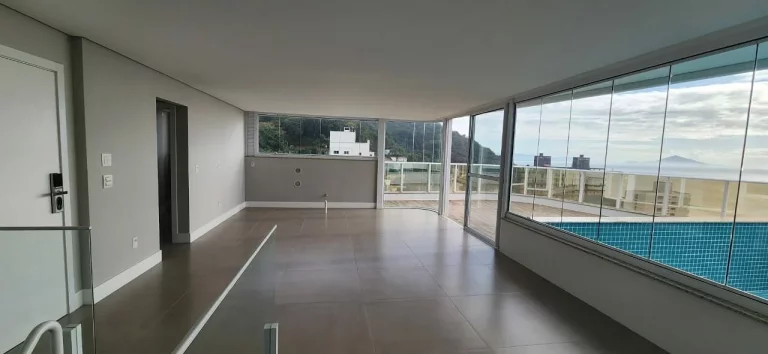 Imagem Apartamento com 4 dormitórios à venda sendo 4 suítes, 276 m² por - R$ 8.500.000,00 - Cabeçudas - Itajaí/SC