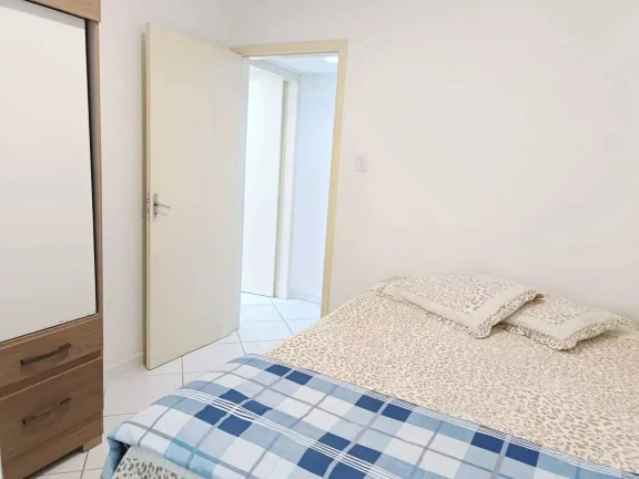 Imagem Apartamento de 2 dormitórios sendo 1 suíte e 1 vaga de garagem no Centro de Balneário Camboriú