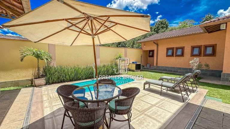 Imagem Casa à venda, 532 m² por R$ 2.590.000,00 - Prata - Teresópolis/RJ