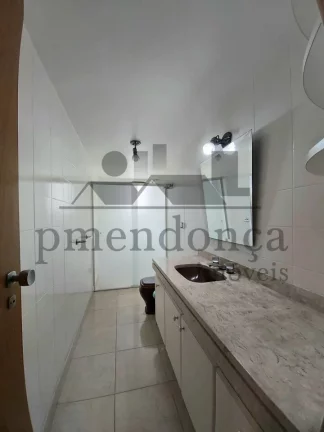 Imagem Apartamento na Rua Monte Alegre com 4 quartos (2 suítes) e 3 vagas, 266m²