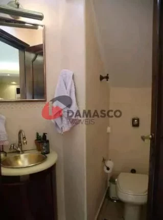 Imagem Sobrado à venda 3 Quartos, 3 Suites, 4 Vagas, 245M², Cerâmica, São Caetano do Sul - SP