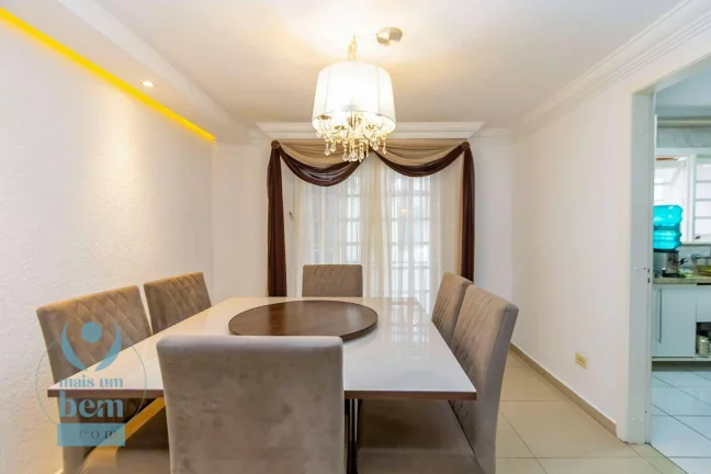 Imagem Sobrado Triplex com Ático, 4 quartos e 3 banheiros à venda, 111 m² por R$ 549.000 - Bairro Alto - Curitiba/PR