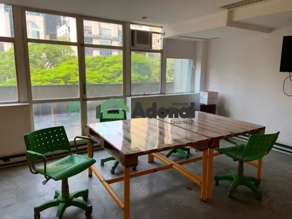 Imagem Vende-se meia laje comercial (REFORMADA E ALUGADA) na Faria Lima em prédio
