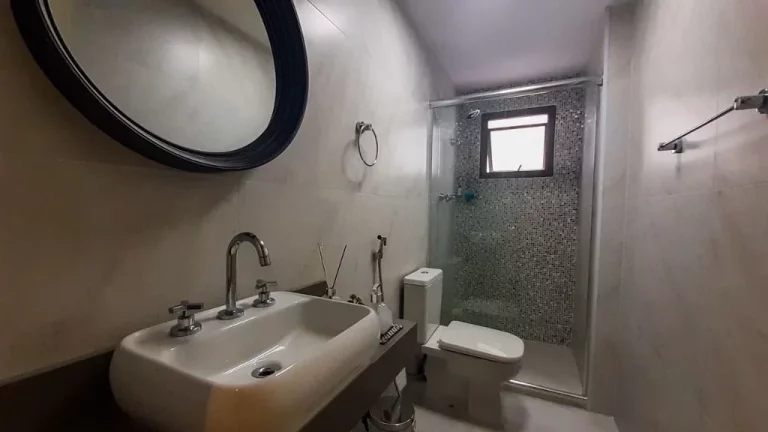Imagem Pitangueiras - Próximo ao mar - 120 m² úteis - 2 vagas - Excelente localização.