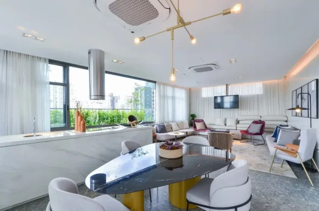 Imagem Studio 24M², 1Q, 1 Banheiro, Academia, Piscina, Churrasqueira, Salão de Festas, Espaço Gourmet, Lavanderia Coletiva, Coworking, Espaço Família.