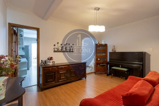 Imagem Casa à venda em São Paulo-SP, bairro Cambuci: 4 quartos, 2 salas, 2 banheiros, 2 vagas, 150 m² de área. Aproveite!