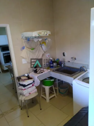 Imagem Casa térrea com terreno de 1200 metros