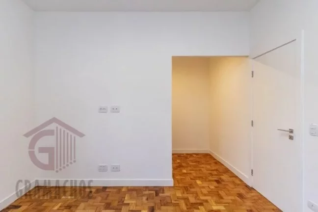 Imagem Apartamento à Venda com 3 dorm, 230m² | Rua Maranhão em Higienópolis