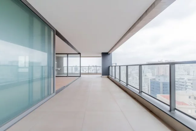 Imagem Venda de apartamento luxuoso em Higienópolis, São Paulo-SP 4 quartos, 4 suítes e 5 vagas 340 m² Edifício Castel Del Monte