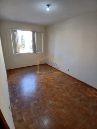 Imagem Apartamento com 85 m², 2 dormitórios, área de serviço e 2 banheiros, sendo 1 de serviço. Cômod...