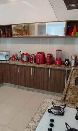 Imagem Cobertura para Venda em Nova Friburgo, Centro, 4 dormitórios, 1 suíte, 4 banheiros, 2 v