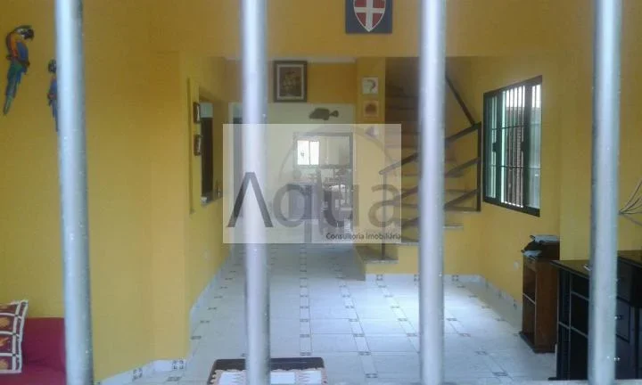 Imagem Casa para Venda em Itanhaém, Vila Loty, 5 dormitórios, 5 suítes, 2 banheiros, 6 vagas