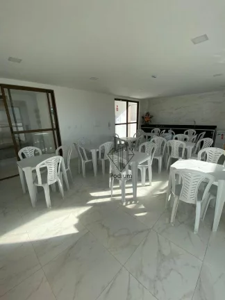 Imagem Apartamento com varanda/ sacada excelente localização a 480m da praia de Internares - AP1744