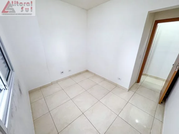Imagem Imóvel à venda: Apartamento de 2 quartos com vaga na Praia Grande-SP, bairro Mirim - 50m². Aproveite!