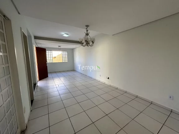 Imagem SOBRADO à venda no bairro Jardim Santo Antônio - Goiânia/GO