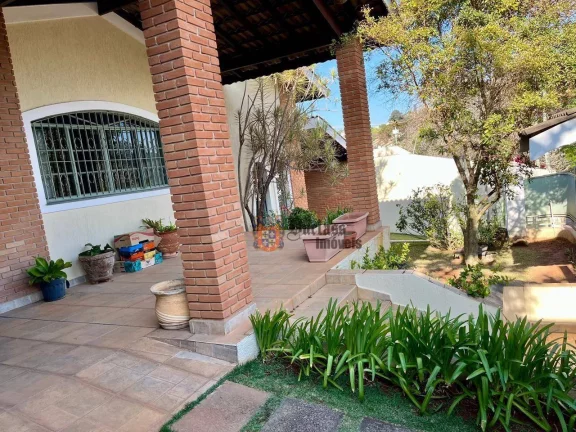 Imagem Casa com 3 dormitórios à venda, 300 m² por R$ 1.100.000 - Jardim Itaperi - Atibaia/SP