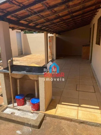 Imagem Casa com 3 dormitórios à venda por R$ 200.000,00 - Setor Dona Marolina - Itumbiara/GO