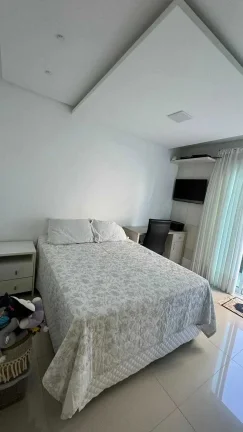 Imagem Apartamento com 1 suíte master e 1 demi próximo ao passeio São Miguel em Balneário Camboriú