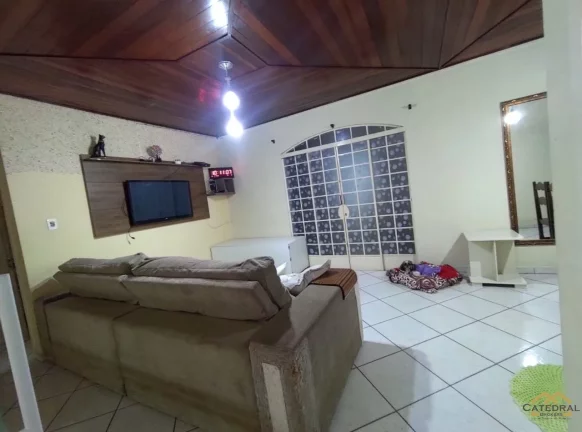 Imagem Casa térrea a venda com 4 dormitórios sendo uma suíte - Eloy Chaves - Jundiaí/SP