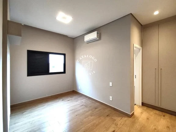 Imagem Casa em Condomínio a Venda no bairro Vila do Golf - Ribeirão Preto, SP