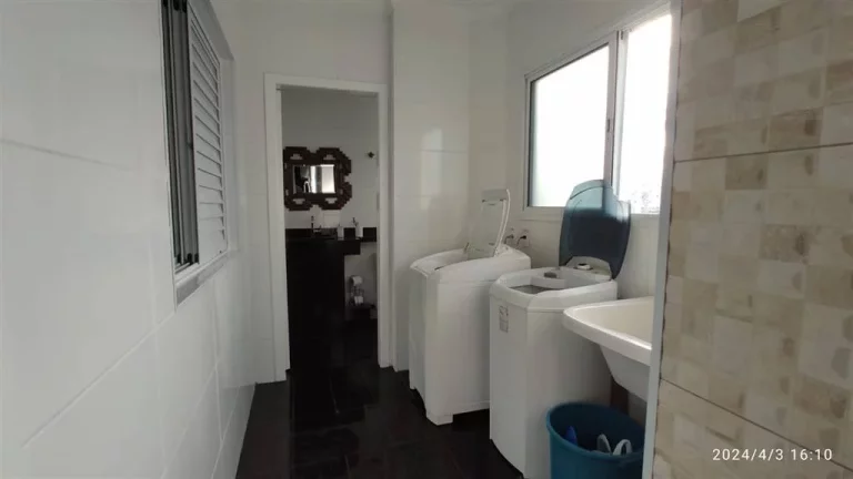 Imagem APARTAMENTO COM 361.26 m² - GUILHERMINA - PRAIA GRANDE SP