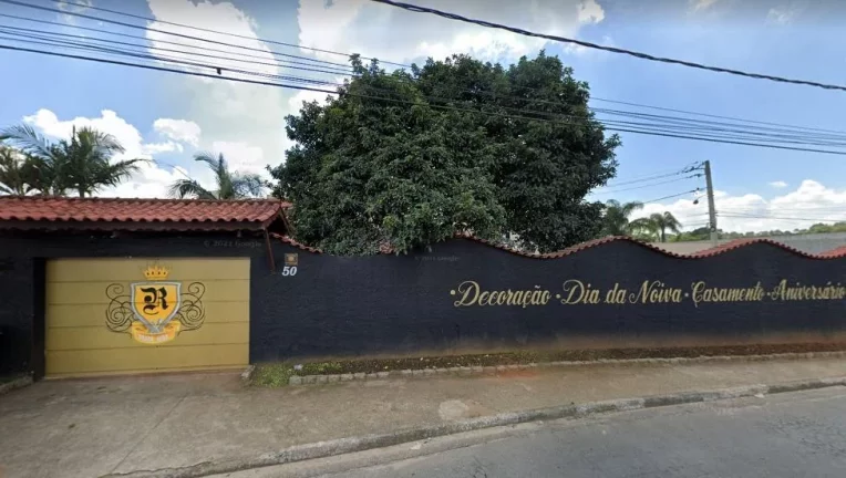 Imagem Casa com 5 dormitórios para alugar, 525 m² por R$ 7.900,80/mês - Caxangá - Suzano/SP